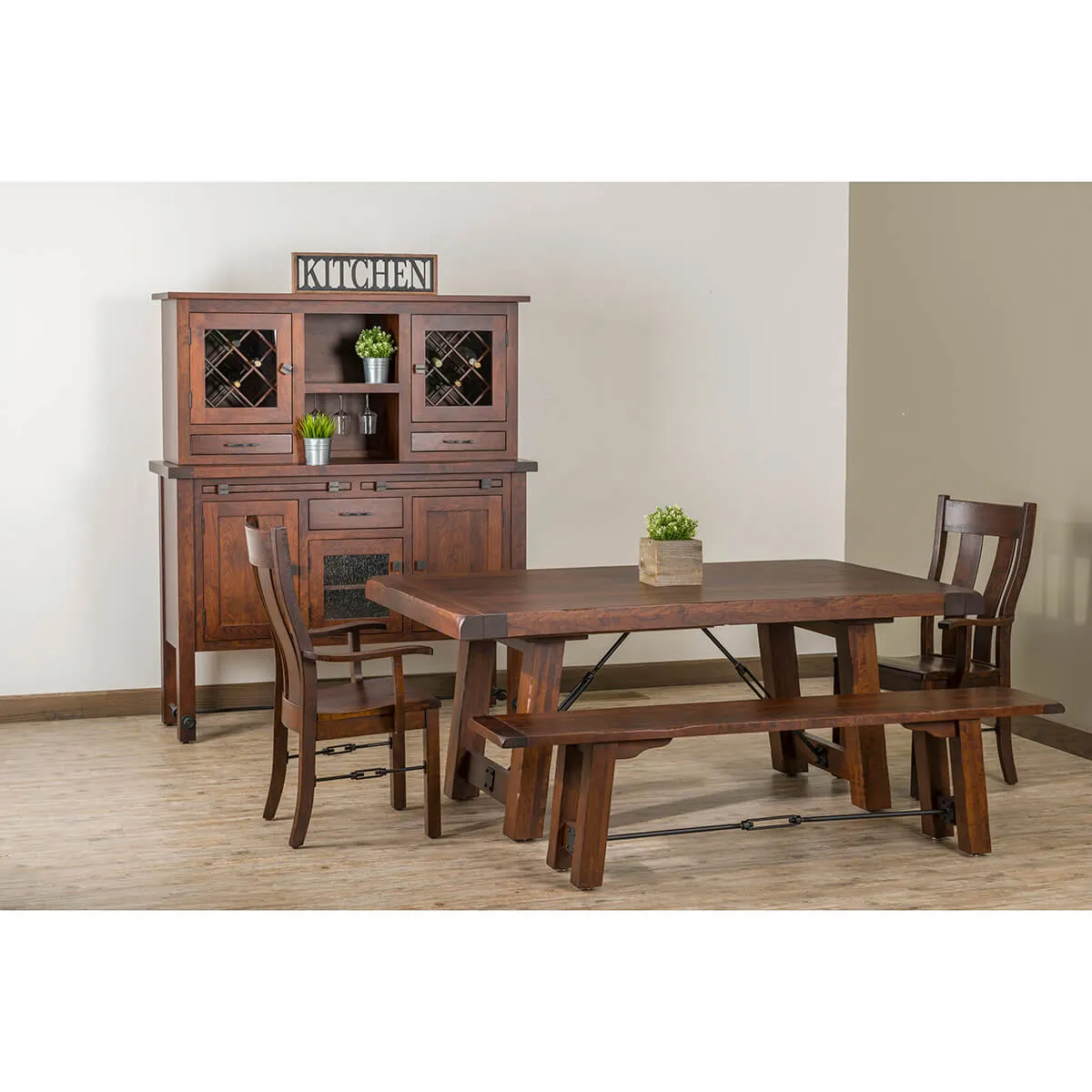 Settlers Trestle Dining Set